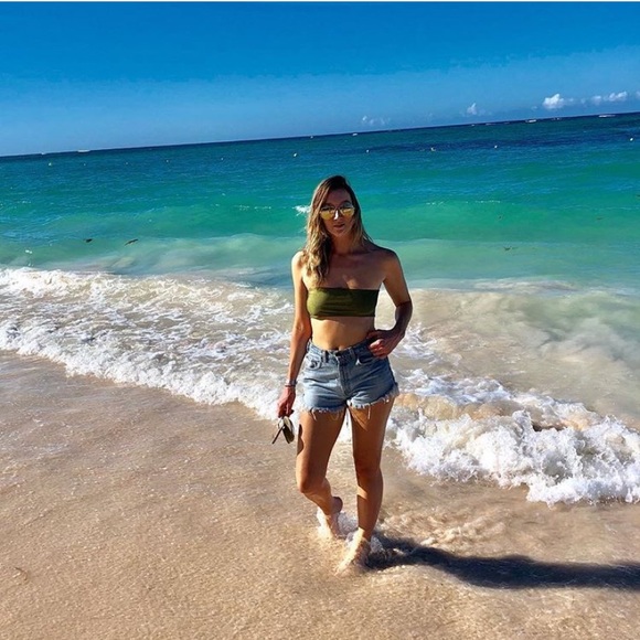 Meet your Posher, Samantha - Picture 2 of 6